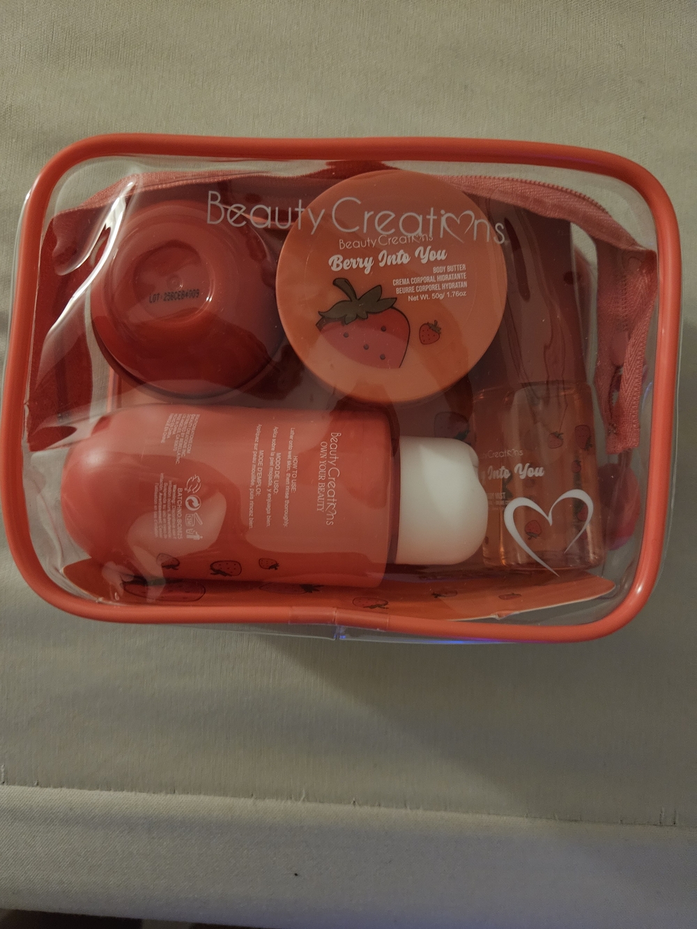 Beauty Creations Red Berry Bath & Body Gift Set